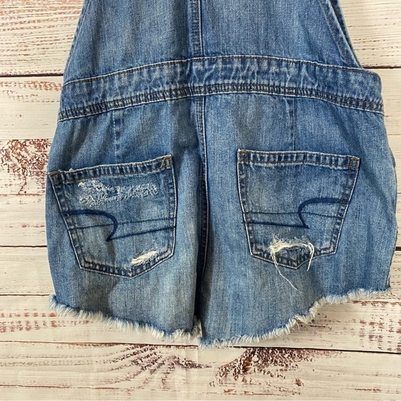 American Eagle outfitters ripped size XSmall raw hem short overalls - Picture 5 of 8